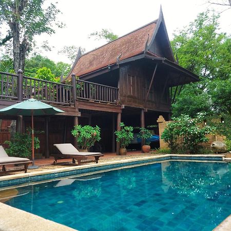 Mekong Villas Pak Chom Exterior photo